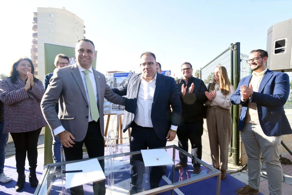 La Diputación facilita el acceso de los jóvenes a una vivienda con la construcción de 101 alojamientos de protección pública en Almuñécar