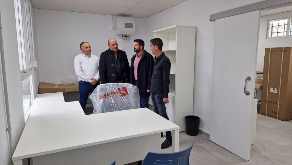 Finalizada la reforma integral del consultorio médico de Lobres