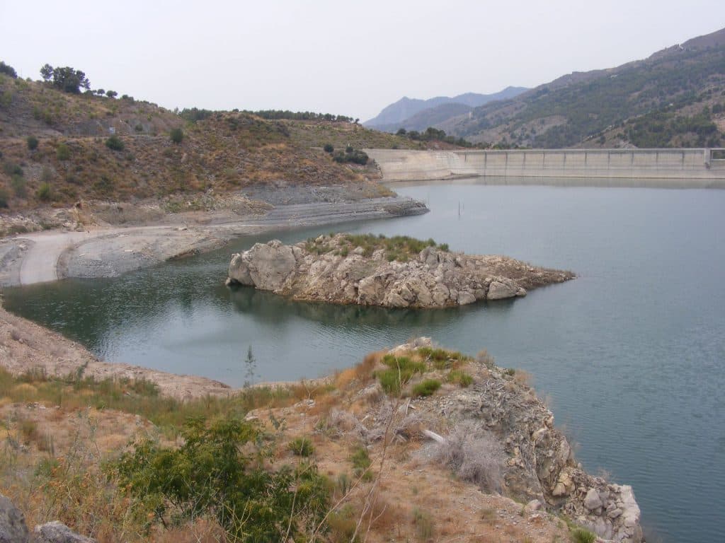 Una tubería terrestre sustituirá a la submarina para abastecer de agua a Almuñécar