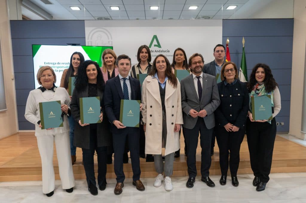 La Junta destina 3,2 millones a programas de conciliación de ocho entidades locales de Granada