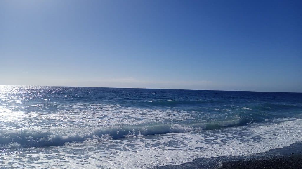 La Costa Tropical entra este viernes en aviso amarillo por vientos y fenómenos costeros