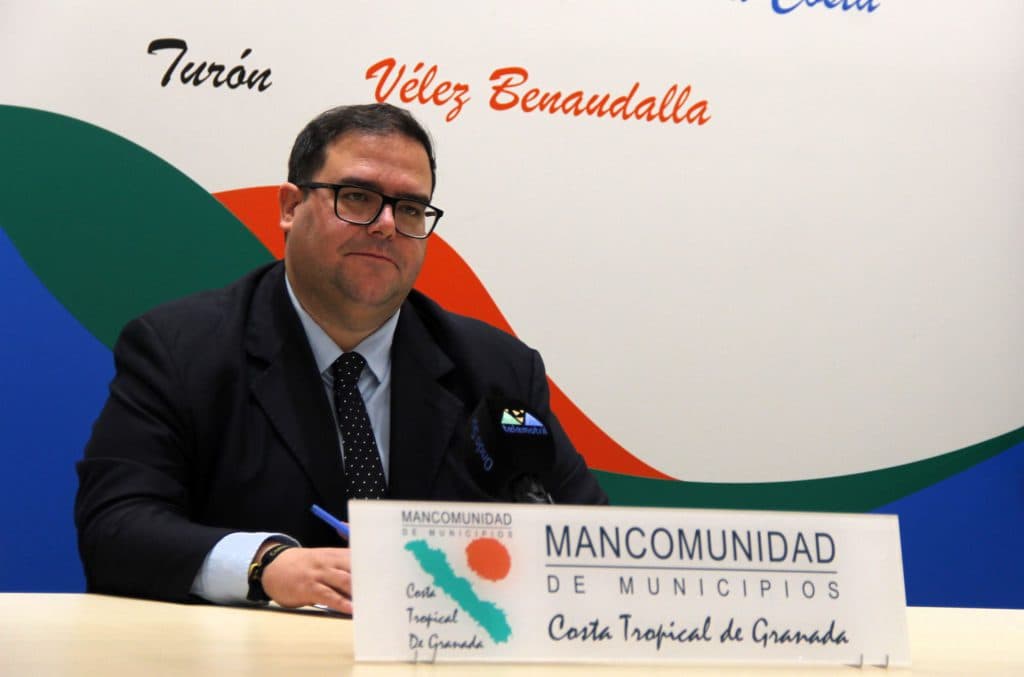 Rafael Caballero valora “positivamente” el inicio de las obras de las canalizaciones de Rules