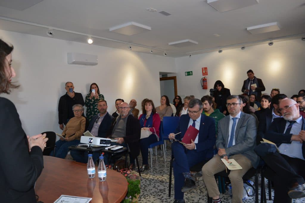 Artesanos de la Alpujarra se asoman a las últimas tendencias internacionales en moda sostenible