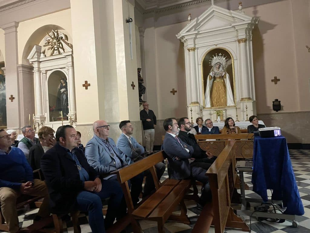 UNA CONFERENCIA SE ADENTRA EN EL ENIGMA DE LA SÁBANA SANTA