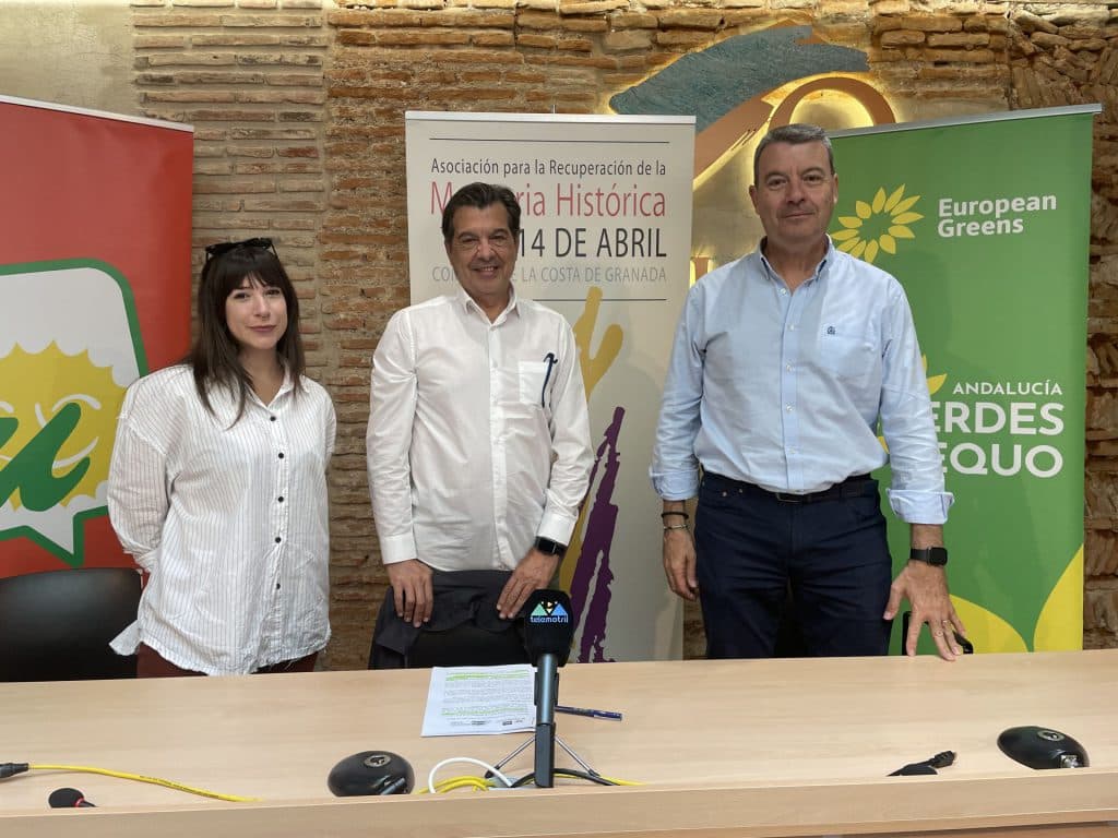 Recuerdo, homenaje y reivindicación de la República en Motril