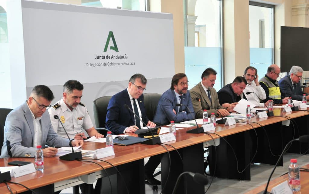 624 profesionales del operativo INFOCA en Granada velarán de los montes durante el periodo alto de riesgo por incendios forestales