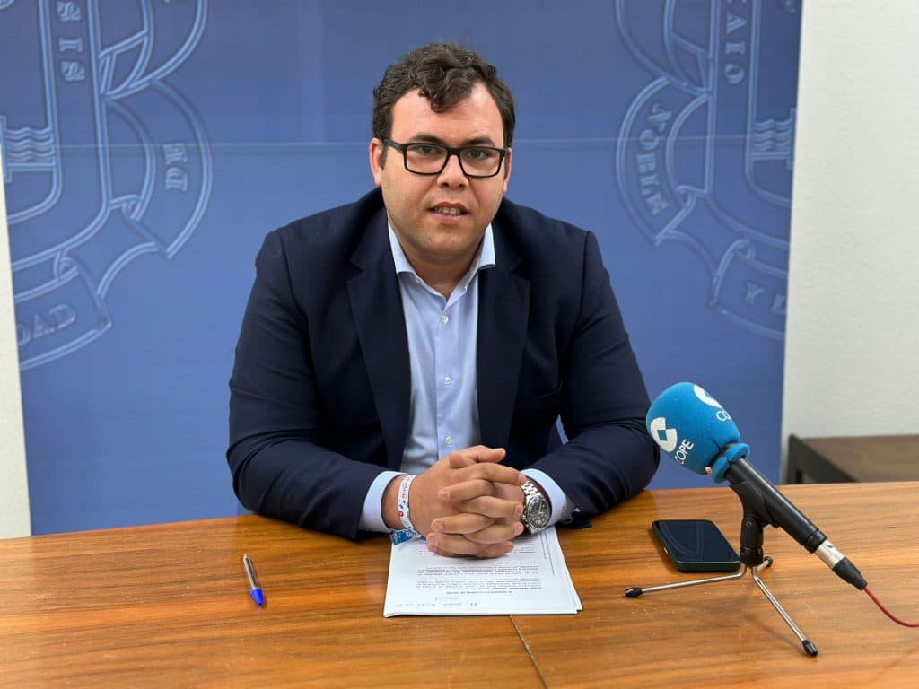 Juan Fernando Hernández: «El sindicato CCOO solicita 17 millones de euros en concepto de indemnización al Ayuntamiento de Motril»