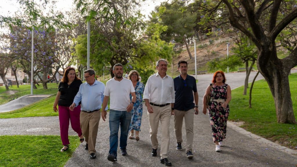 Juan Espadas llama en Motril a llenar las urnas de votos progresistas para “frenar la alianza negra de la derecha” y “luchar por la justicia social”
