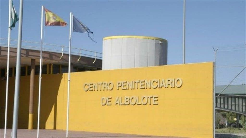 Agresión a dos funcionarios de prisiones en el Centro Penitenciario de Albolote