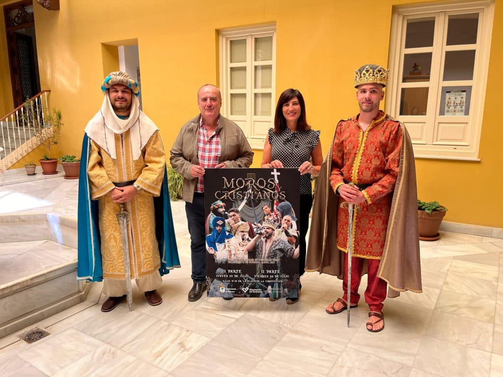 Molvízar celebra su histórica fiesta de Moros y Cristianos con el apoyo de Diputación
