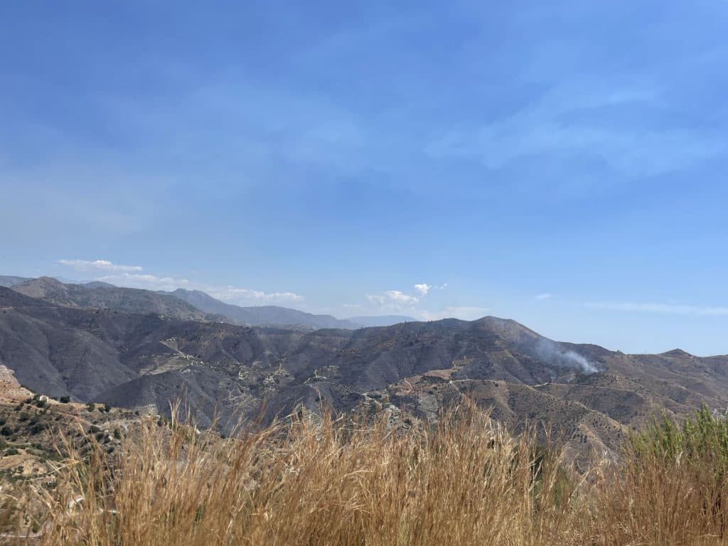 Tras el incendio en Almuñécar, se trabaja en la solicitud de declaración de Zona Afectada Gravemente por una Emergencia de Protección Civil y que los vecinos queden exentos de IBI