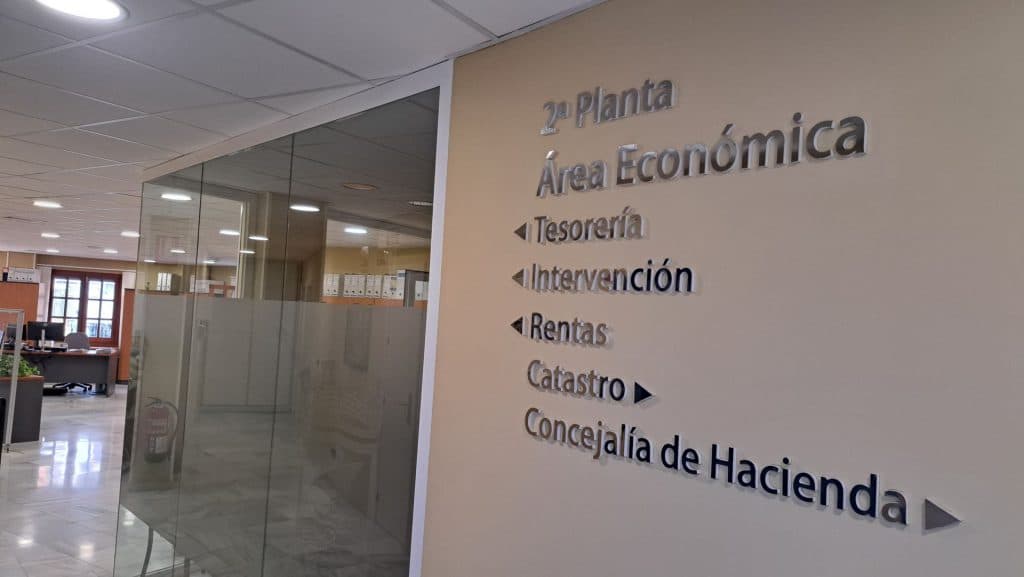 Almuñécar aprueba definitivamente un paquete de rebaja de impuestos
