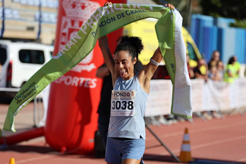 Víctor Manuel Torres e Ikram Rharsalla ganadores absolutos de la XXXV Prueba de Fondo ‘Trópico Europa’ de Almuñécar 2024