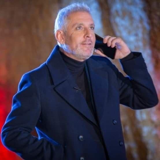 Muere el presentador malagueño Eduardo Bandera de forma repentina a los 54 años