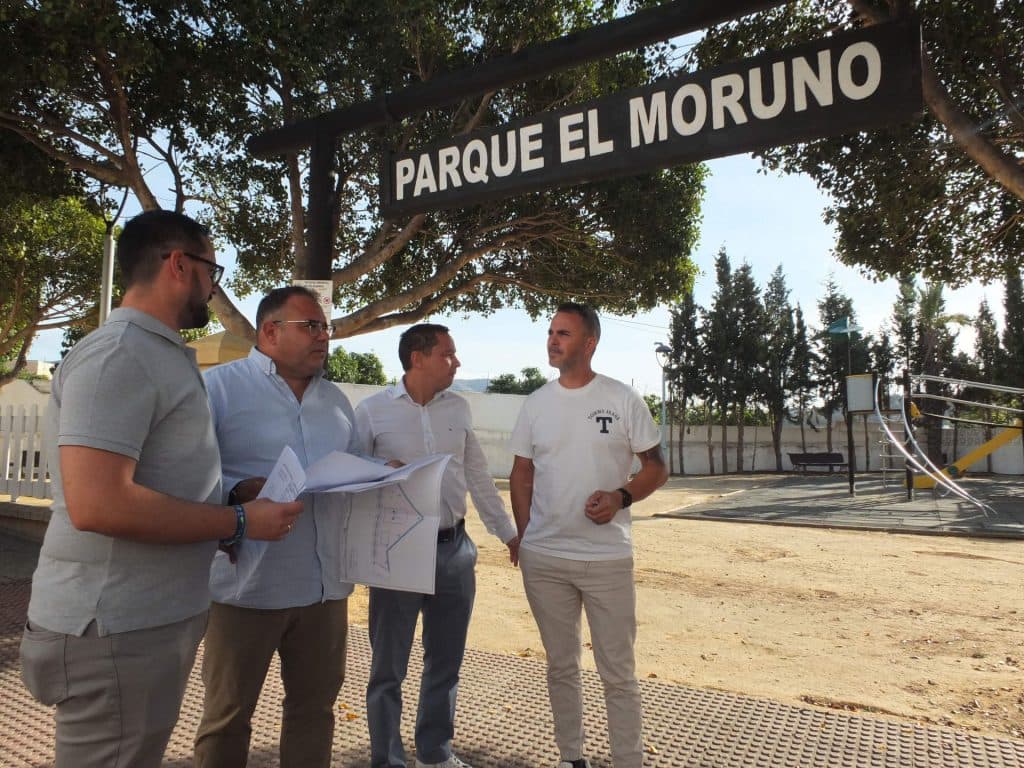 Inician las obras de renovación integral del parque infantil El Moruno de Almuñécar