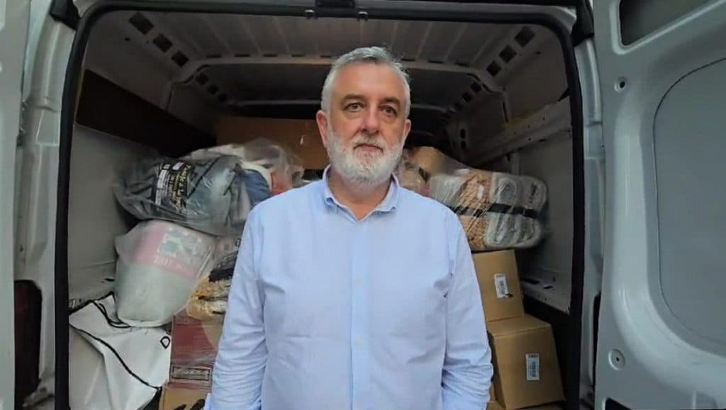 Francisco Trujillo ya viaja hacia Valencia con 3,5 toneladas de ayuda humanitaria para los afectados por la Dana