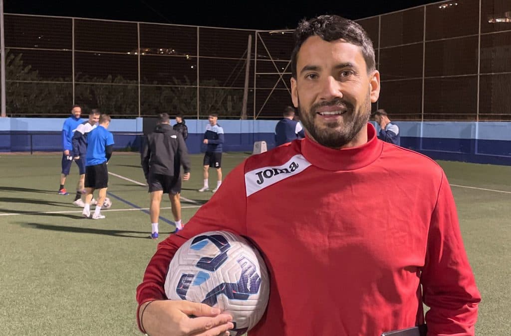 El Almuñécar Club de Fútbol contrata a Juan Andrés Martos como entrenador de su equipo Sénior