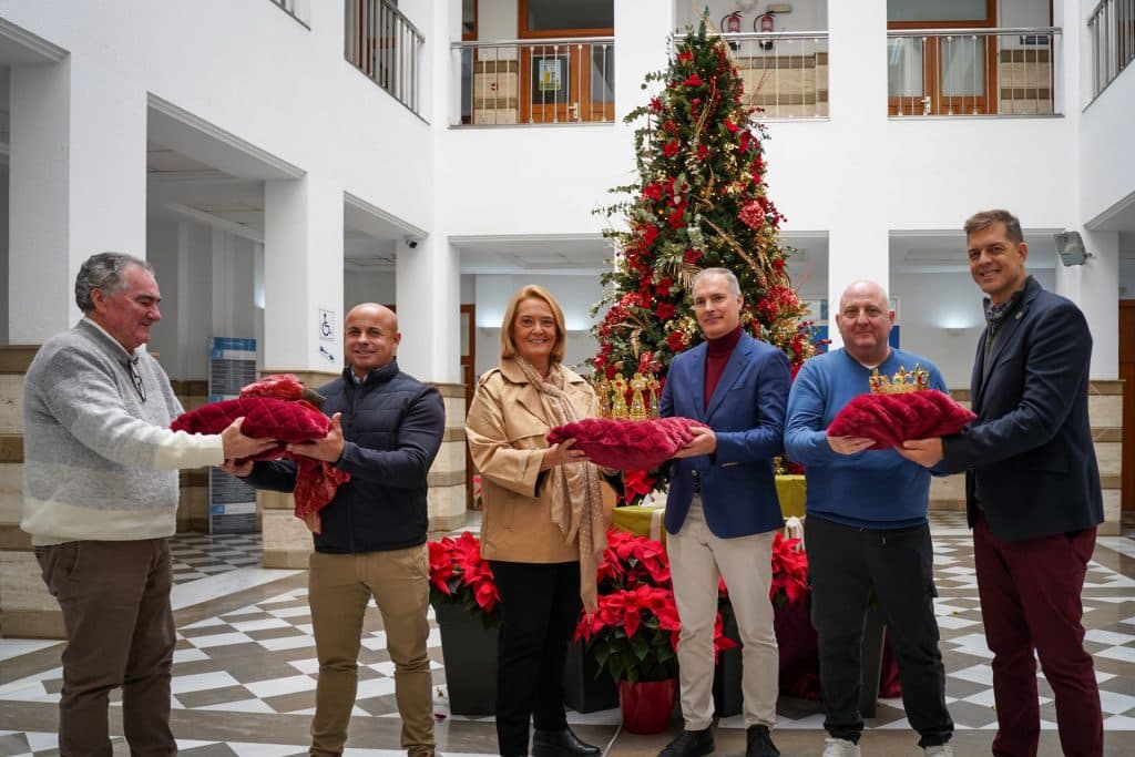 Motril da a conocer a los embajadores de los Reyes Magos del próximo 5 de enero