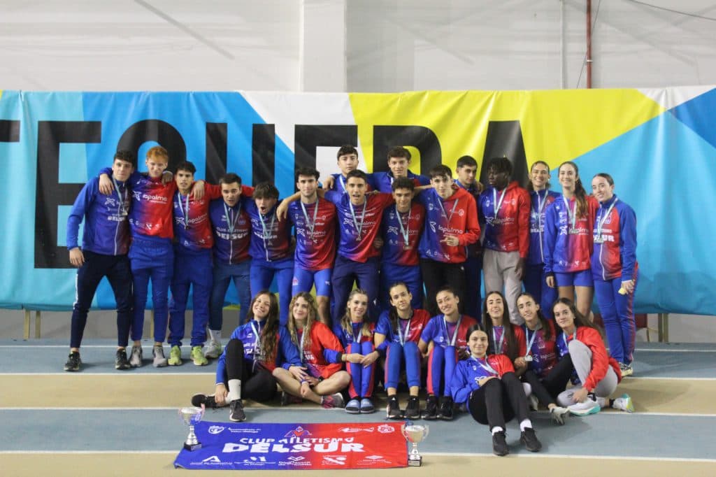 Doble medalla para el Club Atletismo DELSUR – La Palma en el Campeonato de Andalucía Sub20 por clubes Short Track