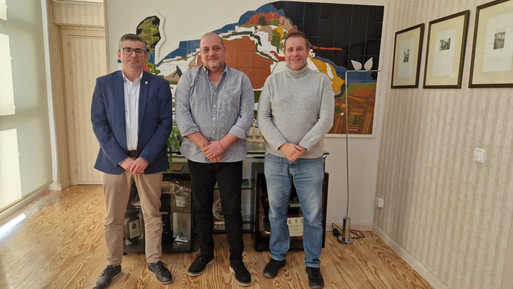 El programa ‘Andalucía Activa’ permite la contratación de 42 personas desempleadas en Salobreña durante 6 meses en distintos proyectos de interés público