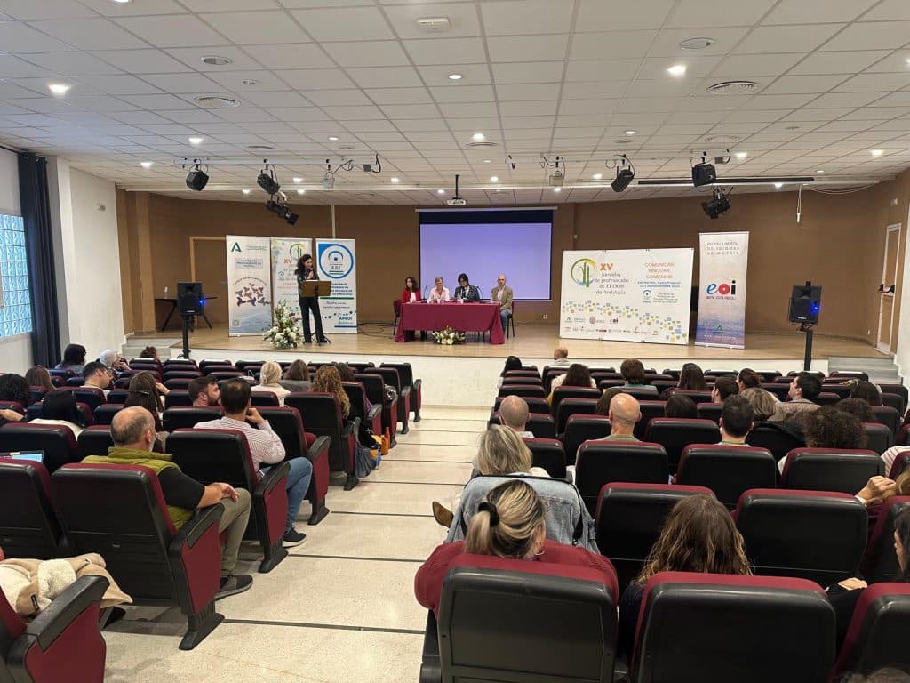 Las XV Jornadas de Escuelas Oficiales de Idiomas de Andalucía reúnen en Motril a más de un centenar de docentes