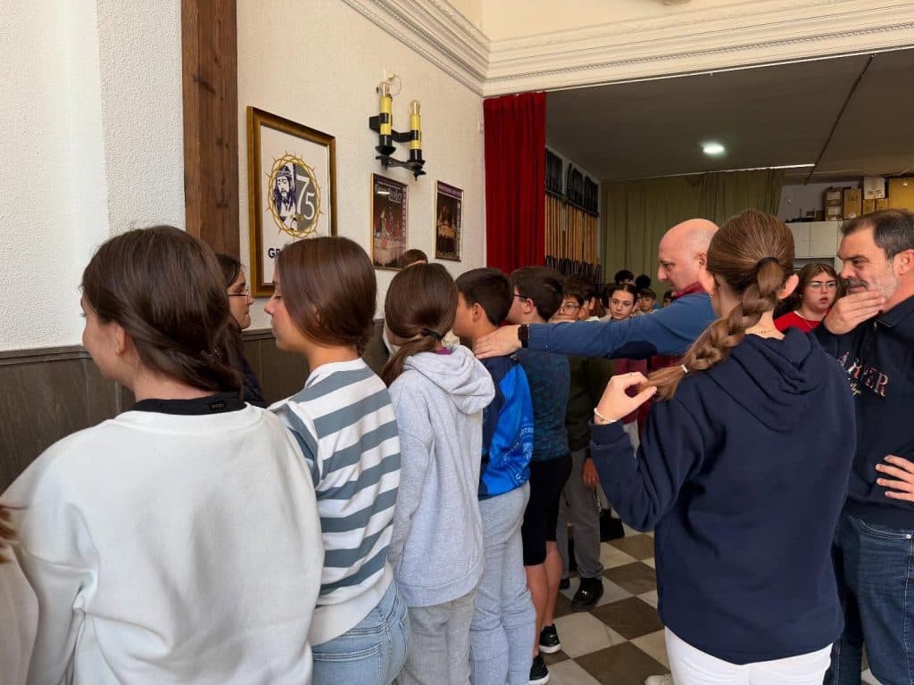 Fe y devoción cofrade en la primera ‘igualá’ del Grupo Joven del Gran Poder de Motril