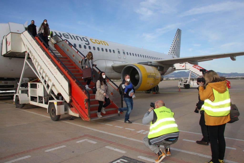 Se suspenden «temporalmente» los vuelos entre Granada y París
