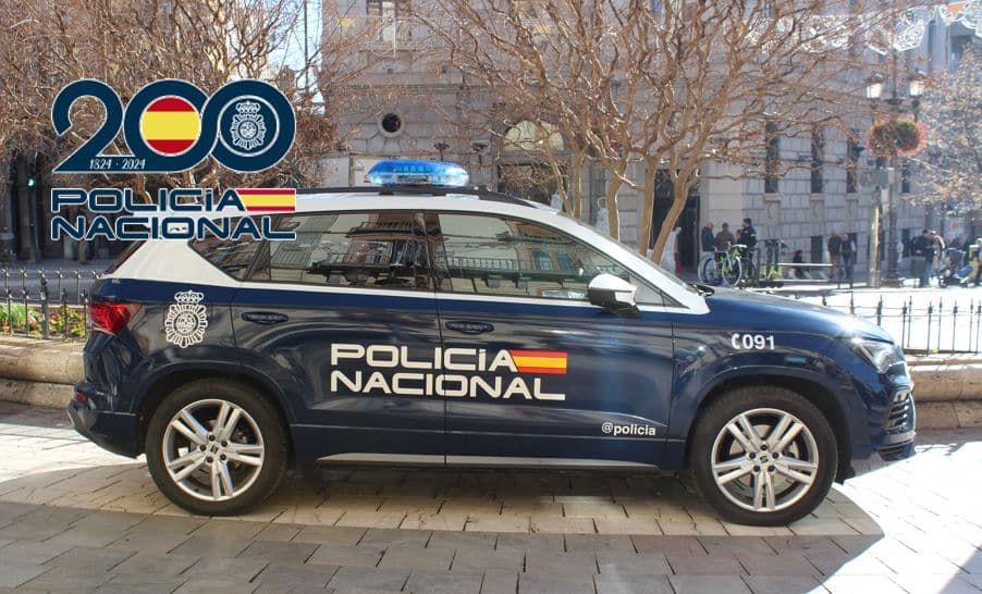 La Policía Nacional desmantela en Granada una plantación “indoor” con 440 plantas de marihuana