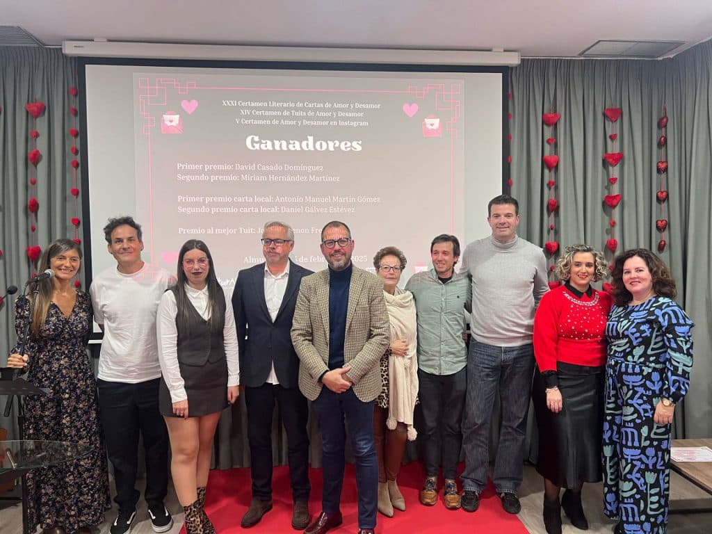 Almuñécar entrega los premios del XXXI Certamen de Cartas de Amor y Desamor