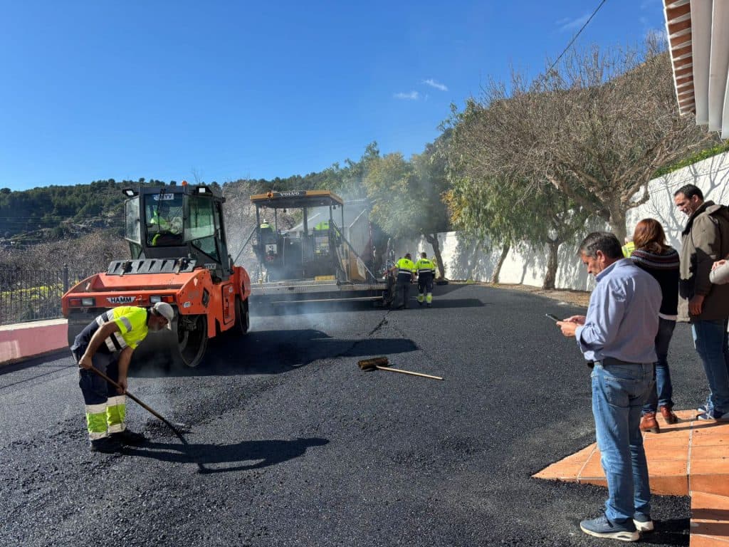 Arrancan las obras de mejora de la principal vía de acceso a Gualchos