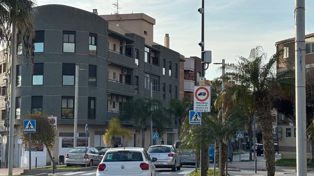 VOX: «La Zona de Bajas Emisiones de Motril va a expulsar al 67% de los vehículos de los pueblos de la Costa Tropical»
