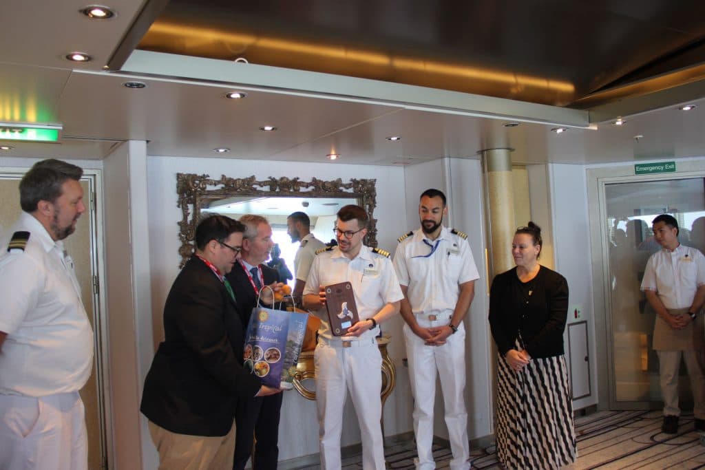 La Mancomunidad y el Puerto de Motril trabajan en una oferta atractiva en la Costa Tropical para cruceristas