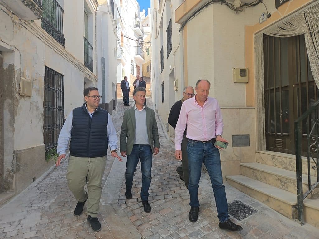 La Mancomunidad de la Costa Tropical invierte 27.634,96€ en la renovación de la calle Estación de Otívar