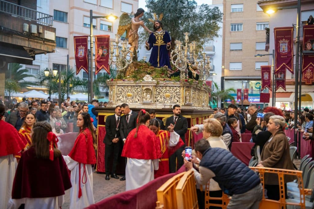PADRE, ALEJA DE MI ESTE CALIZ (Mt. 26, 36-42)