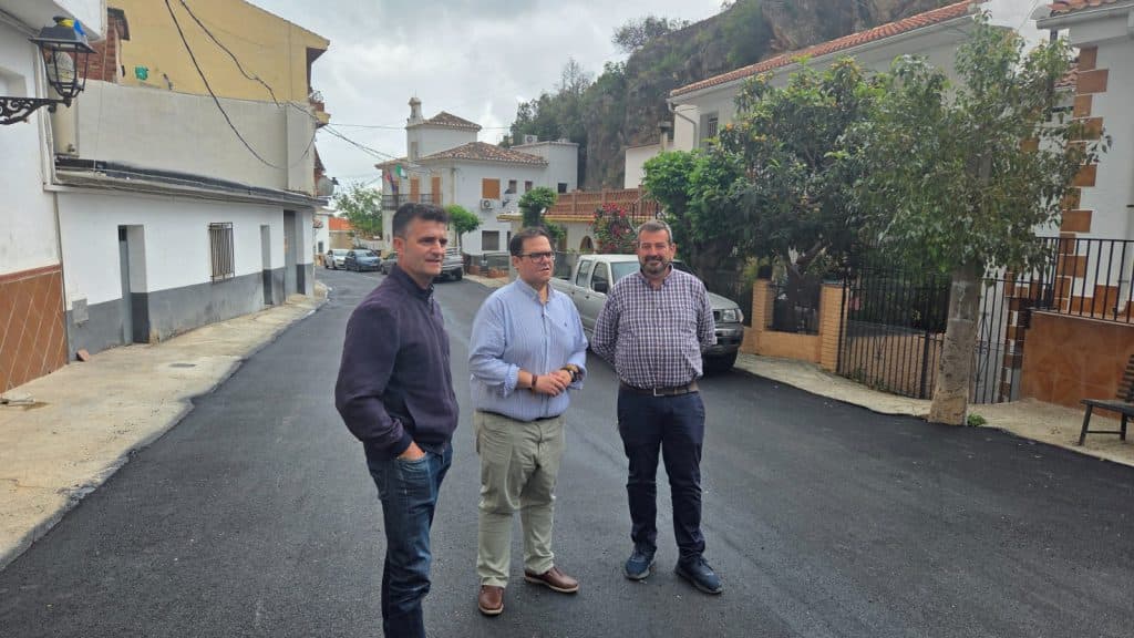 Finaliza la obra de sustitución de redes hidráulicas en Lentegí