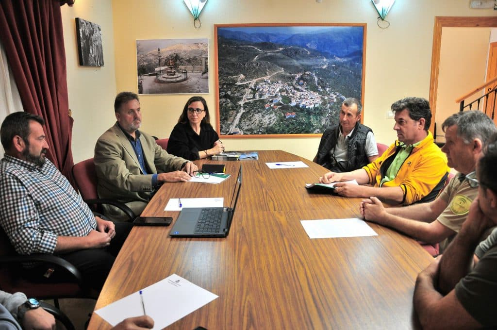 La Junta destina 163.000 euros a reforzar la defensa frente a incendios en Lentegí