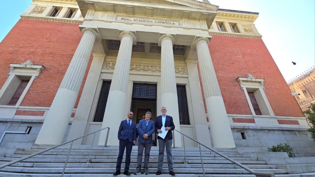Los empresarios de las playas andaluzas y españolas muestran su “malestar” con la clase política