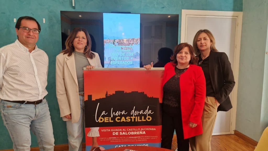 Vuelve en Salobreña “La Hora Dorada del Castillo”