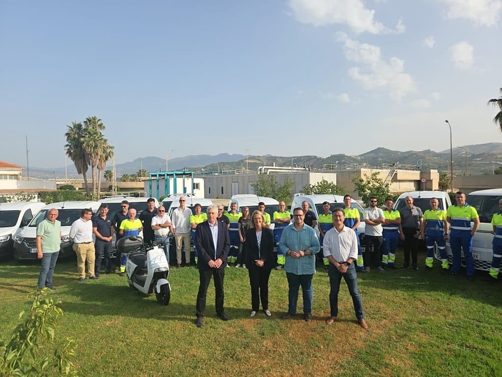 Aguas y Servicios presenta su nueva flota de vehículos eléctricos de bajas emisiones de CO2
