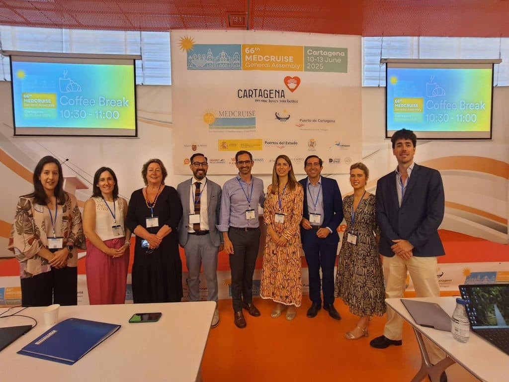 El Puerto de Motril se cita en la asamblea de MedCruise para abordar la industria de los cruceros