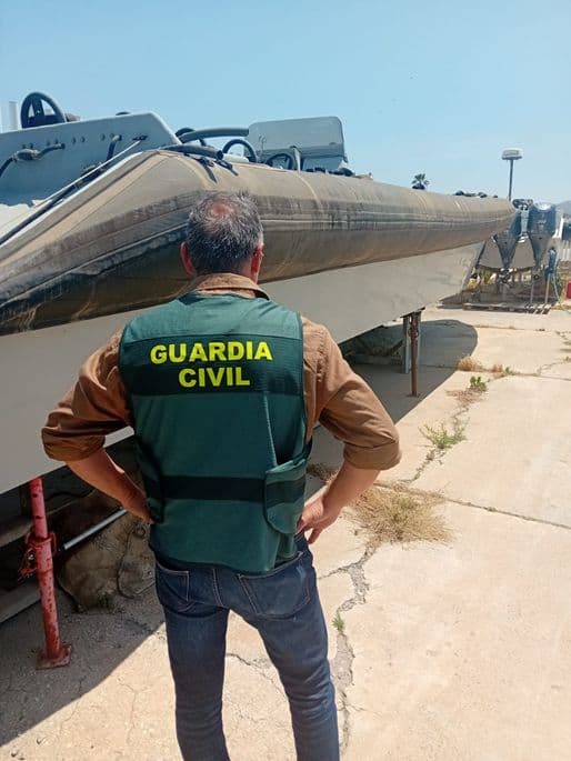 La Guardia Civil detiene a 4 individuos por el robo de embarcaciones y motores fuera borda en Albuñol
