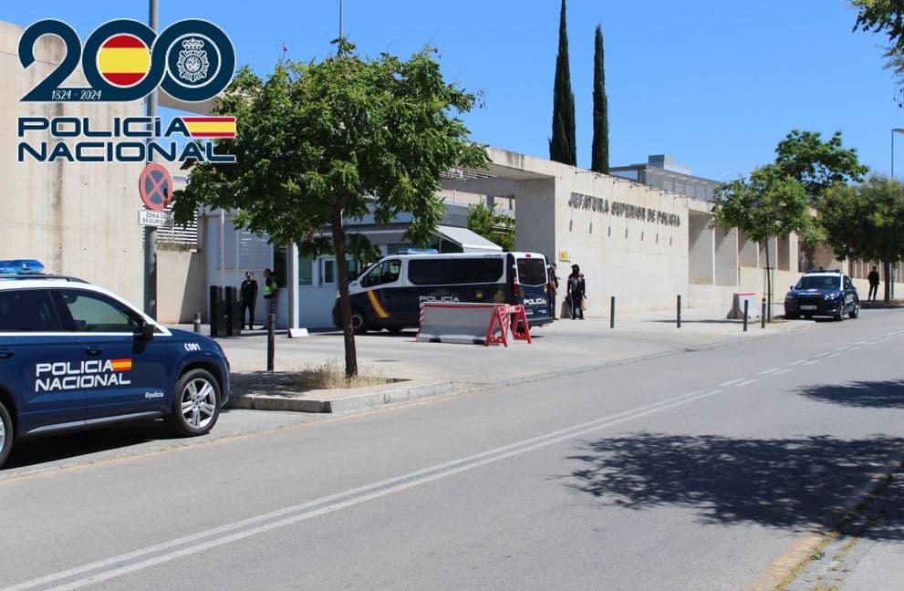Detenido en Granada después de causar daños al menos en 18 vehículos