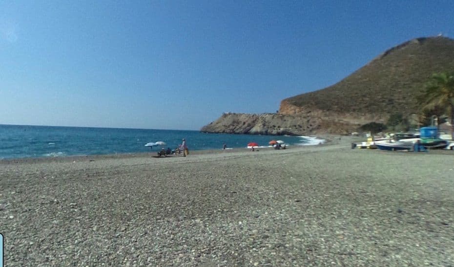 Muere una bañista en la playa de El Sotillo de Castell de Ferro