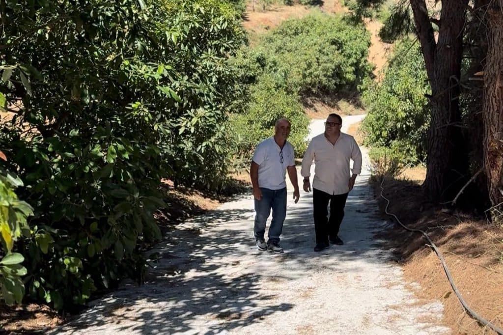 Asfaltado del camino rural de Cantalobos en Almuñécar con una inversión de 46.000 euros