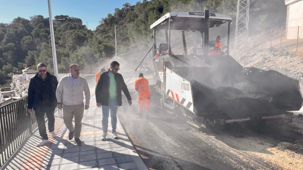 El Ayuntamiento de Almuñécar ha sacado hoy a licitación el Plan de Asfaltado 2025