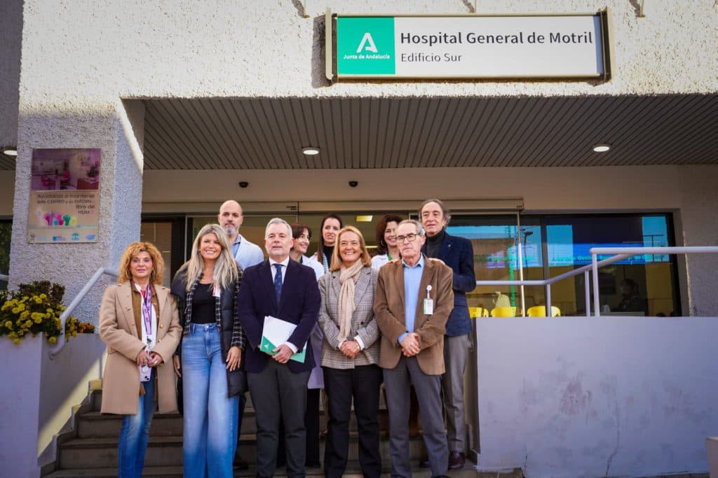Primera visita de Nicolás Navarro a Motril como viceconsejero de Sanidad: «Avanza a buen ritmo la estructura del nuevo edificio del Hospital Santa Ana»
