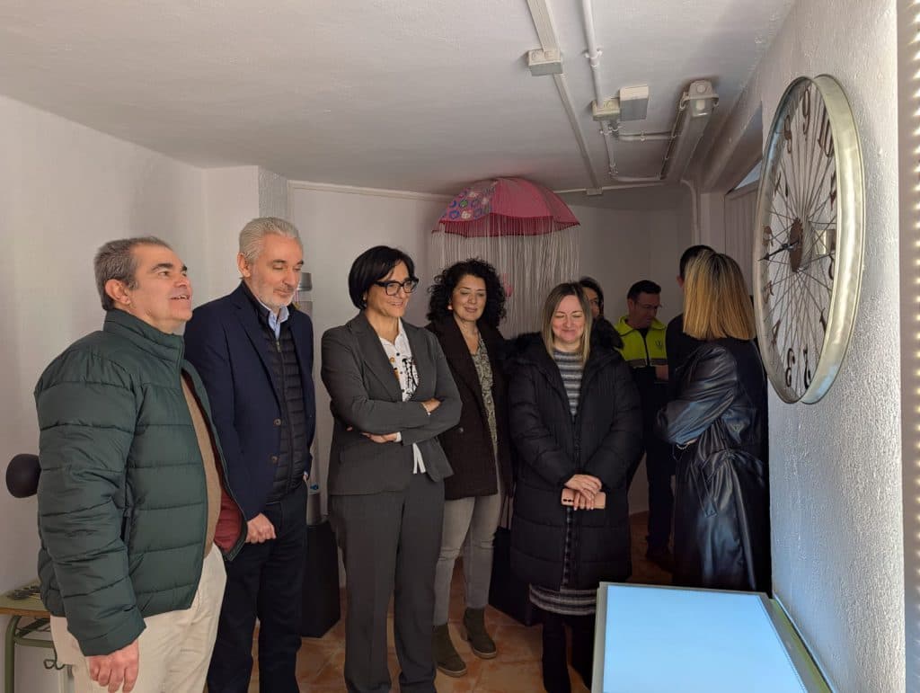 El CEIP Mayor Zaragoza de Salobreña inaugura las Aulas Sensorial y del Trastorno del Espectro Autista