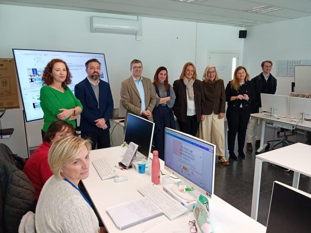 Cincuenta vecinos de Motril trabajarán y se formarán durante un año gracias a tres proyectos de Empleo