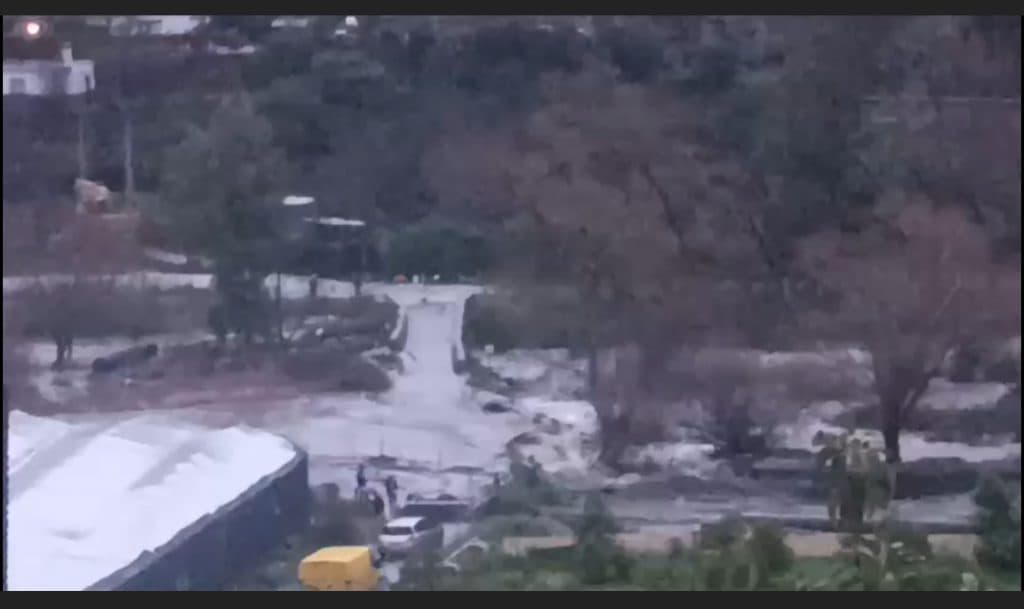 Aislados los vecinos del barranco de las Viñas en Vélez Benaudalla