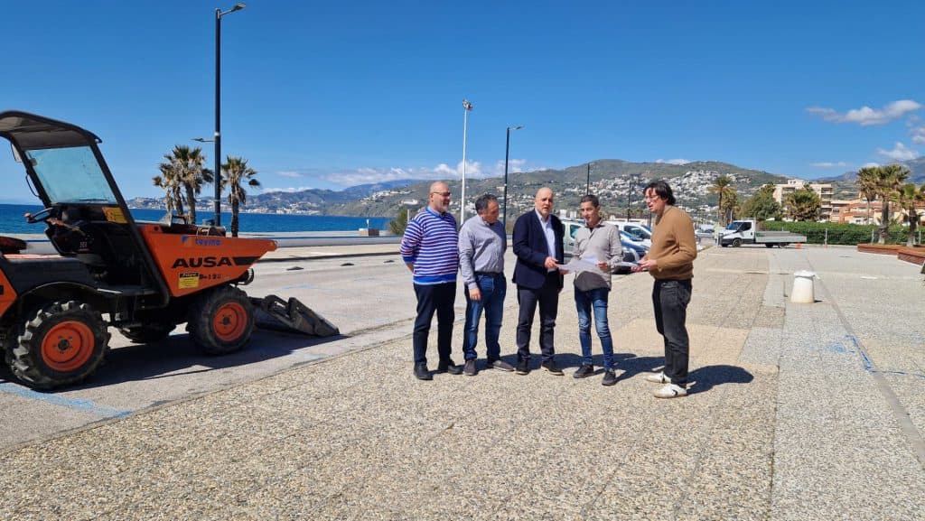 Se inician las obras de remodelación de la segunda fase del paseo marítimo de Salobreña